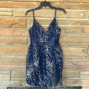 Size M, Windsor short formal dress new with tags, never worn